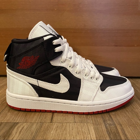 Jordan Shoes - ♠️NEW♠️ WMNS AIR JORDAN 1 MID UTILITY